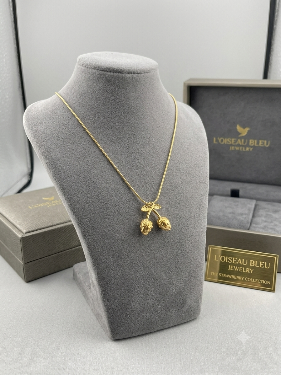 Gold snake chain with snowflake pendant